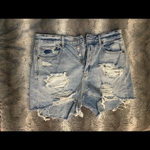 High Rise Boyfriend Short AEO